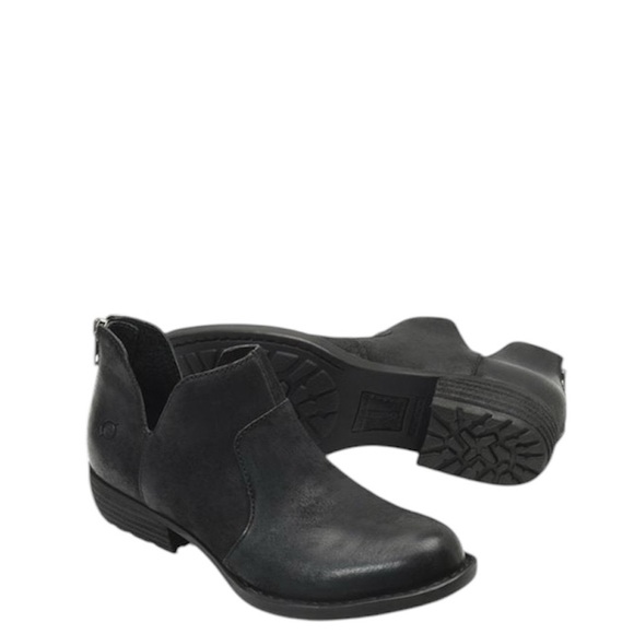 Born Kerri Distressed Leather Ankle Bootie - Picture 3 of 14